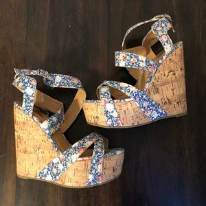 Charlotte Russe blue floral cork wedges size 6.5